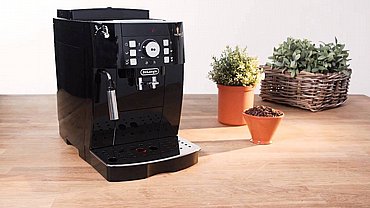 ����� ������ Delonghi Magnifica S ECAM 21.117 B �� ����� 