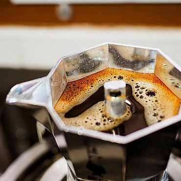 ������ Bialetti Moka Express La Mokina ����� ��� ���
