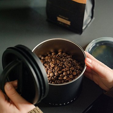 ���� ������ �� ����� AIRSCAPE ����� 1000 ���, ��� ����